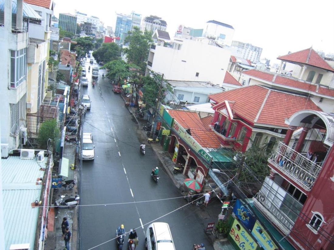 Thu Ha Airport - San Bay Tan Son Nhat Ho Chi Minh City Exterior photo